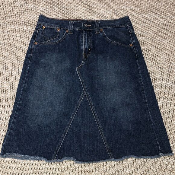 Levi's Dresses & Skirts - LEVIS JEANS Skirt Womens Size 10 Blue Denim Vintage Y2K Pockets, Length - 23.5"